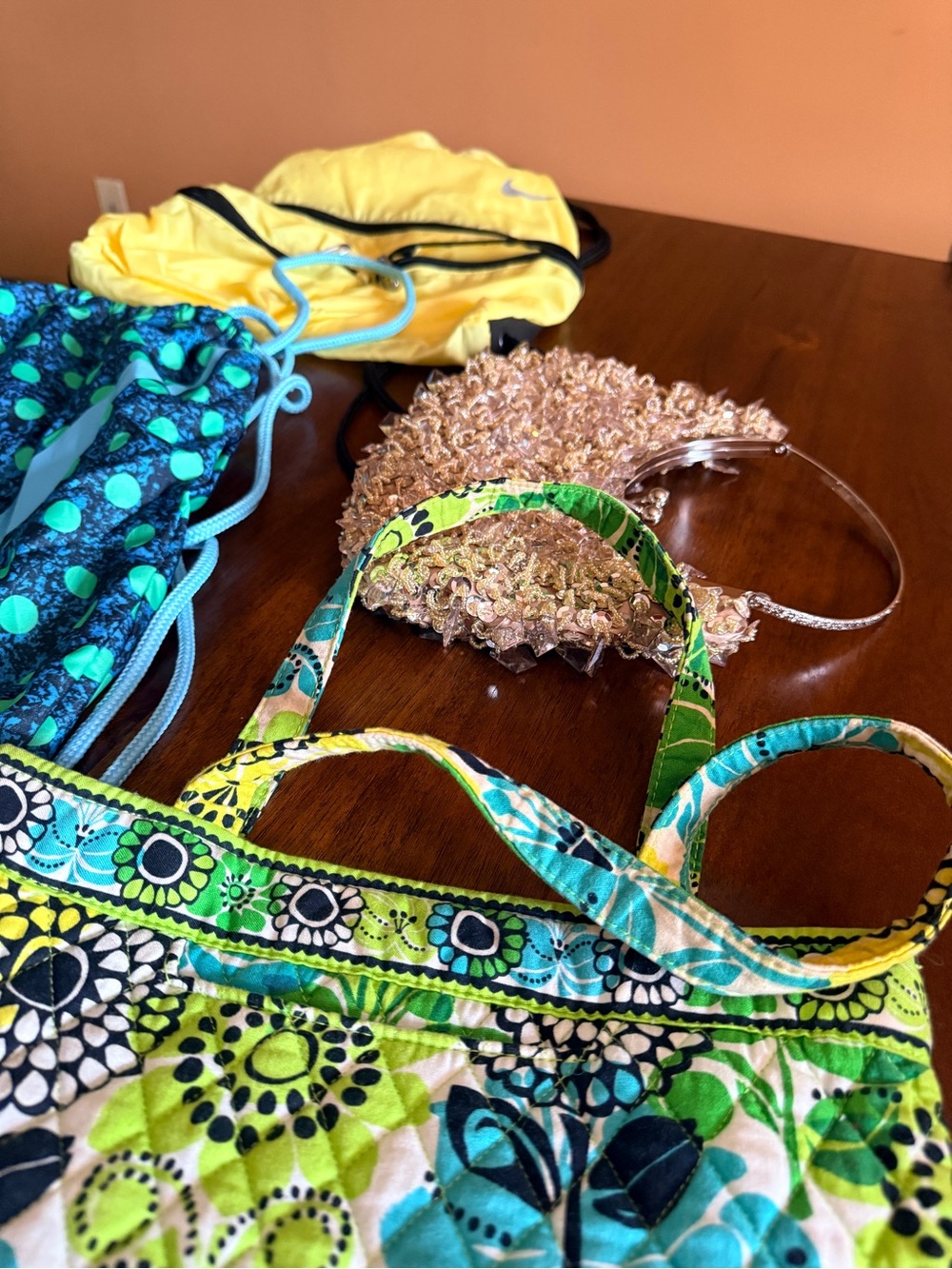 Lot of 4 bags